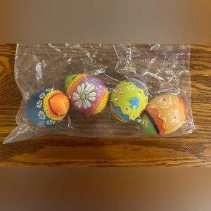 NEW 4 Pack Easter Eggs Squishy Toys Basket Slow Rising Stress Kids